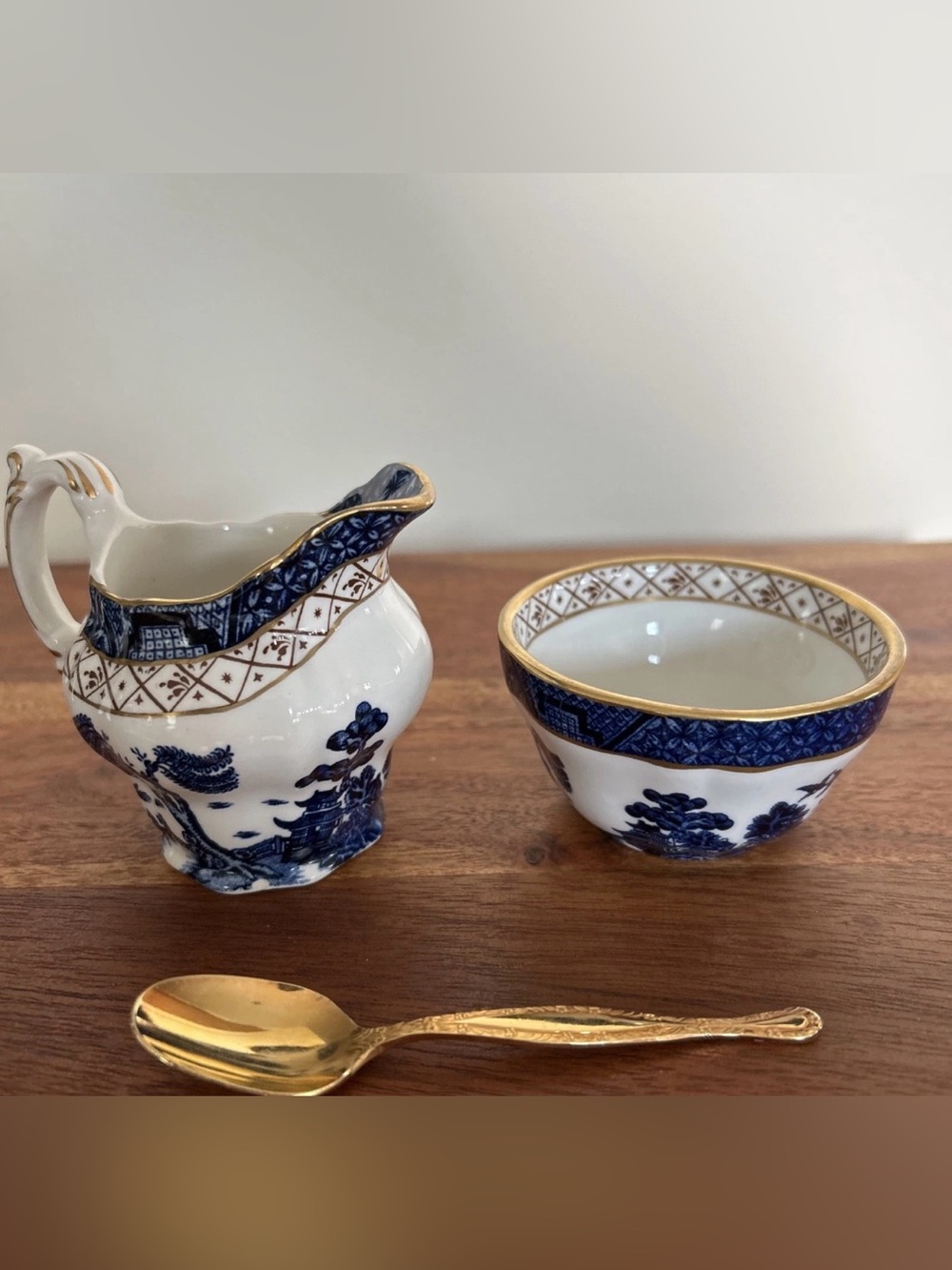Booth’s “Real Old Willow” Blue and Gold Porcelain Creamer and Sugar Bowl Set